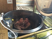 gardenbath1.jpg gardenbath1.jpg